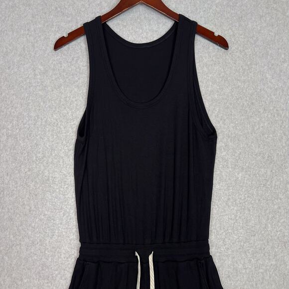 Vuori Black Ribbed Pocket Torrey Romper Size XS - Picture 2 of 8